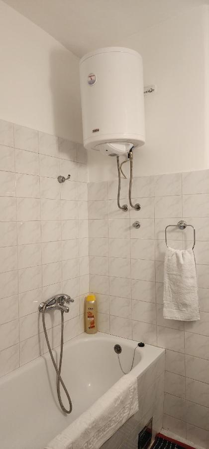 Apartmán Red Clay Hilandarska Bělehrad Exteriér fotografie